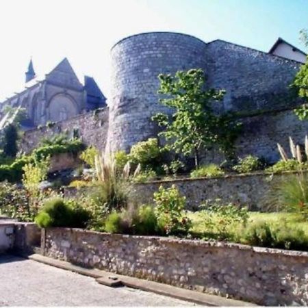Hotel De La Tour Pont-de-l'Arche Luaran gambar