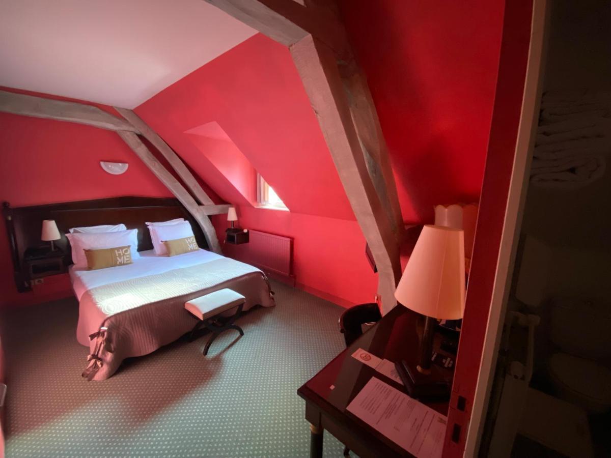 Hotel De La Tour Pont-de-l'Arche Luaran gambar